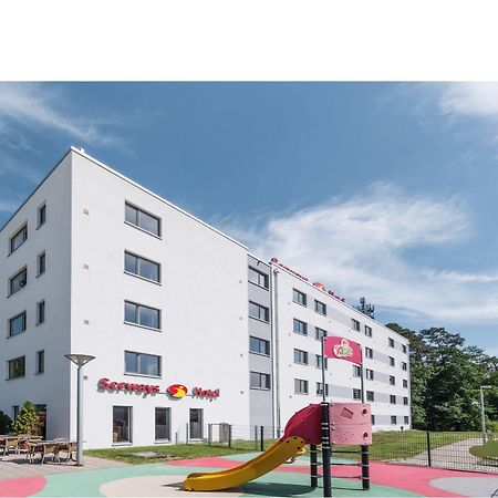 Serways Hotel Feucht Ost Exteriör bild